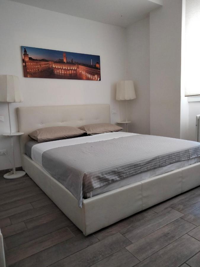 Ferienwohnung Casavacanzacentrale Privato Bologna Exterior foto